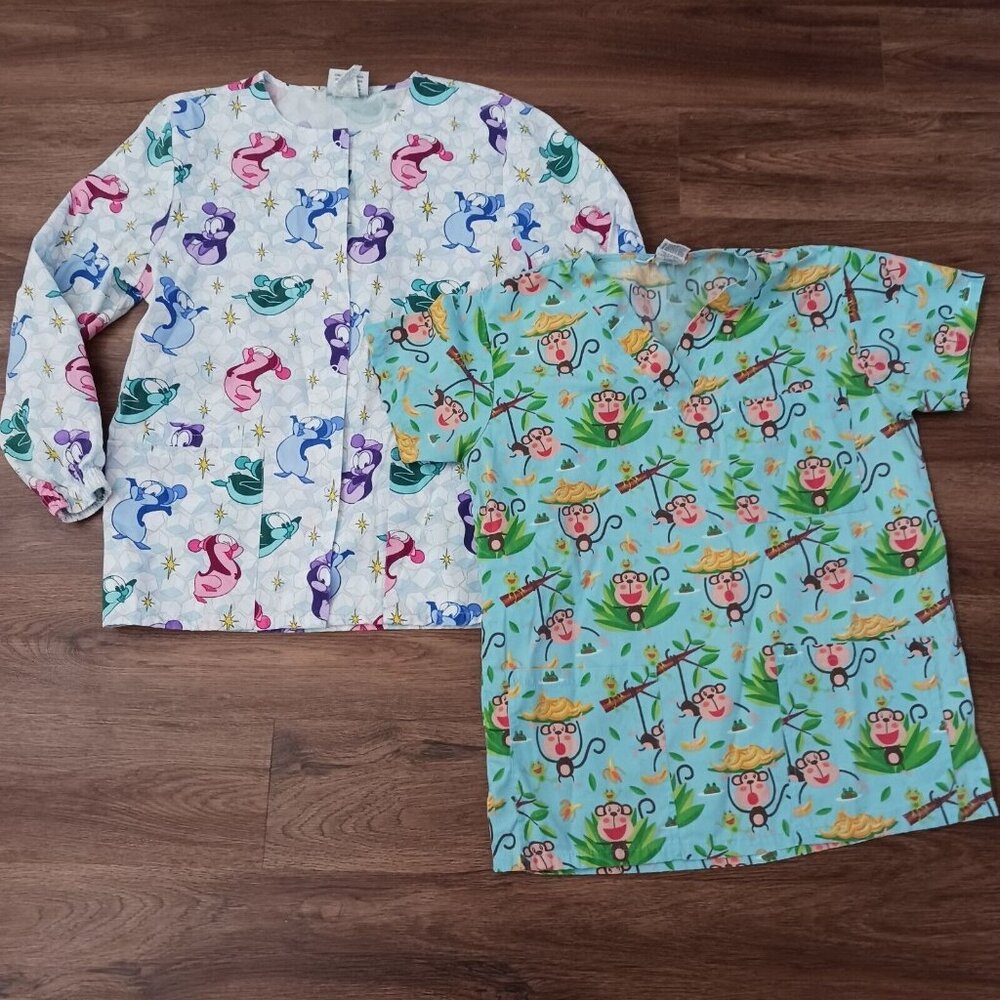 Lot of 2 Nurse Scrubs Size XS Chilly Willy Penguin Monkey Jungle‎ Pockets